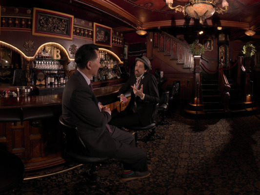 Apple Vision Pro переносит зрителей в голливудский Magic Castle